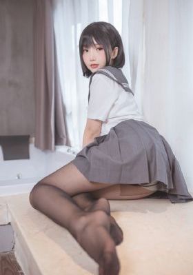 《隔壁女邻居》免费观看_1080在线观看高清